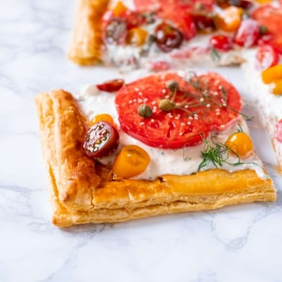 Доматен тарт с бутер тесто